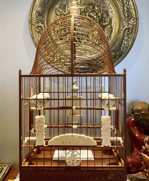 Lồng Chim Mái Vòm A Hoa - Tích Đỏ Đen