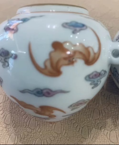 Cóng Dơi Đỏ Mây Xanh