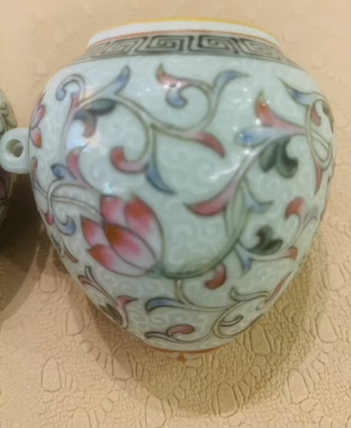 Cóng Hoa Dây Sen Hồng