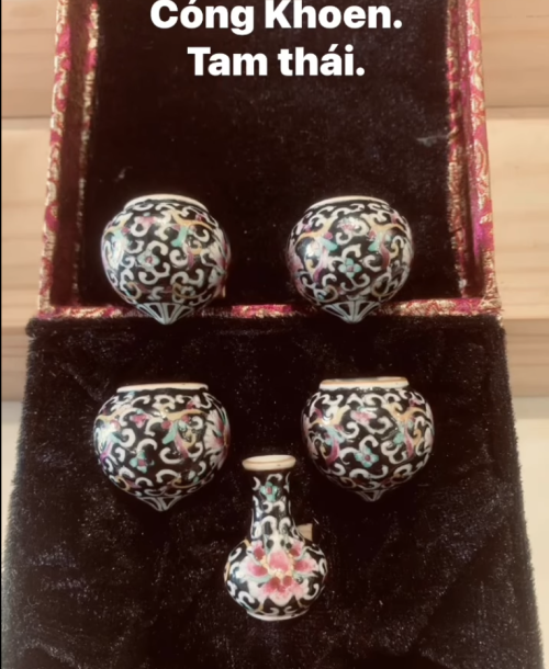 Cóng Khoen Tam Thái