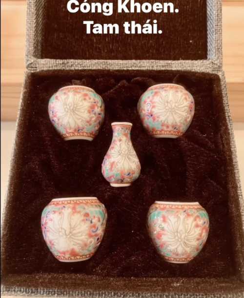 Cóng Khoen Tam Thái