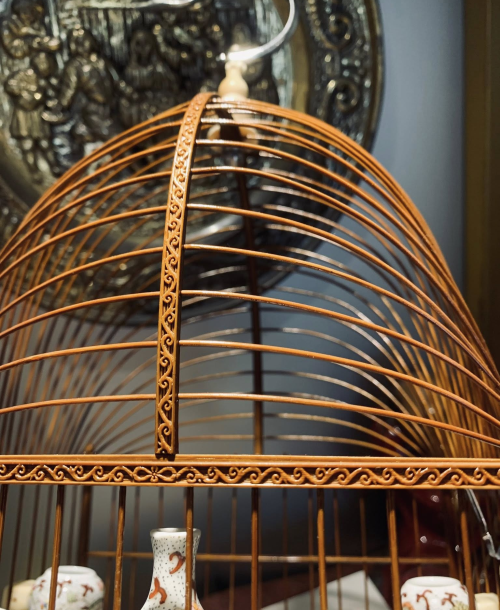 Lồng Chim Mái Vòm A Hoa - Tích Đỏ Đen