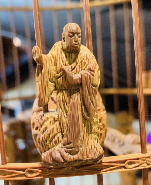 Lồng Khoen Tre - Tích La Hán