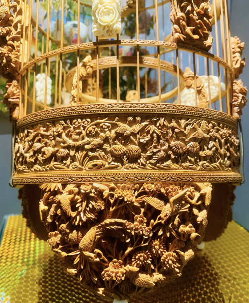 Lồng Khoen Thái Tử - Tích Công Trĩ Phù Dung