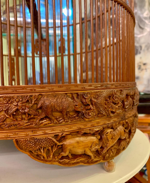 Lồng Kiếm - 2