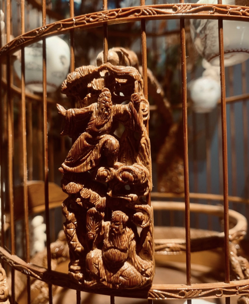 Lồng Khoen Thái Tử - Tích Bát Tiên
