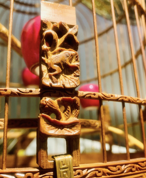 Lồng Khoen Pólũng - Tích Ếch Ngồi Lá Sen